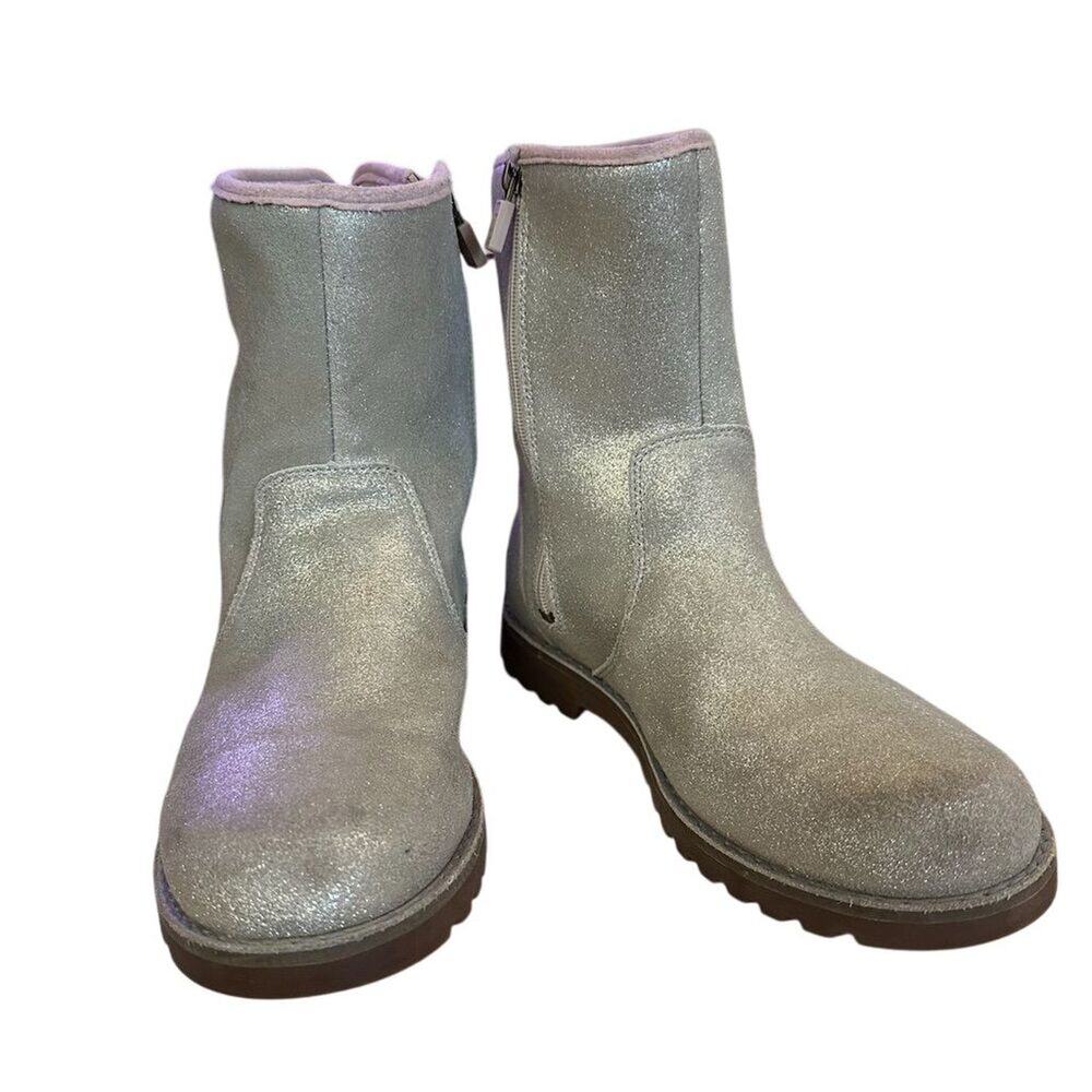 UGG Women's Corene Metallic Ankle Boots Silver Purple‎ Laces Size 5